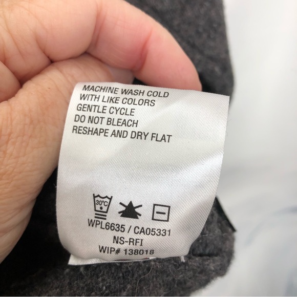 Woolrich gray wool blend pull on sweater - Picture 5 of 7